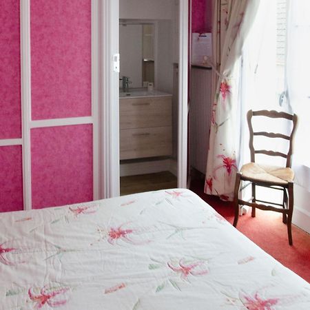 Bed and Breakfast A L'Abri Des Vents Saint-Jean-le-Thomas Esterno foto