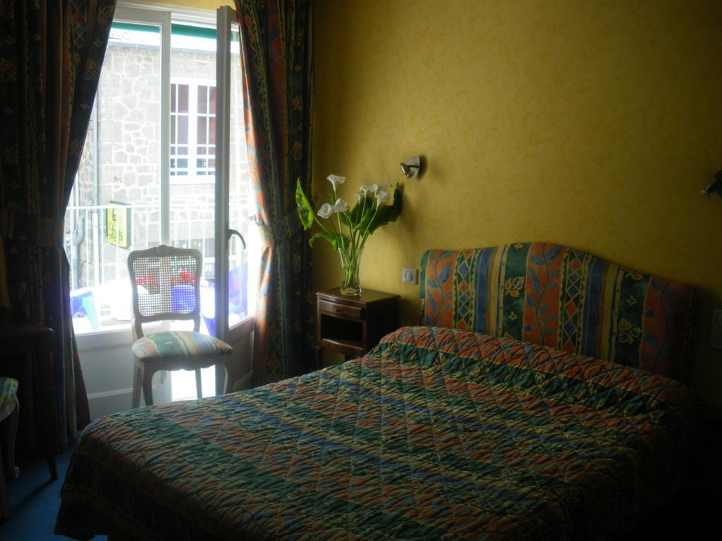 Bed and Breakfast A L'Abri Des Vents Saint-Jean-le-Thomas Camera foto