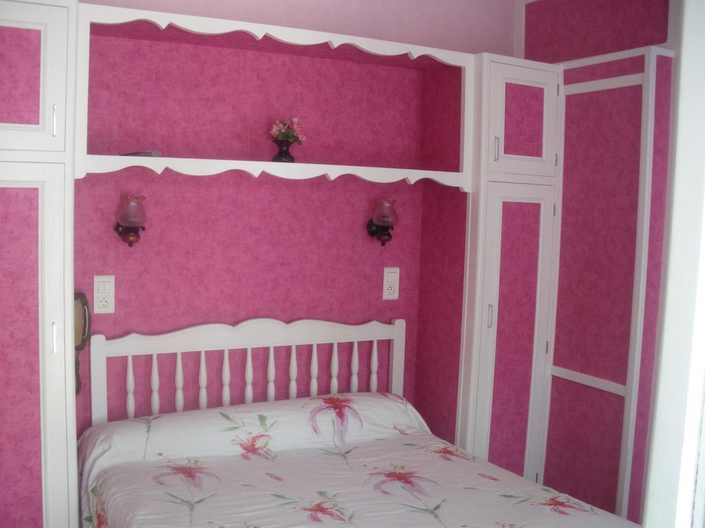 Bed and Breakfast A L'Abri Des Vents Saint-Jean-le-Thomas Camera foto